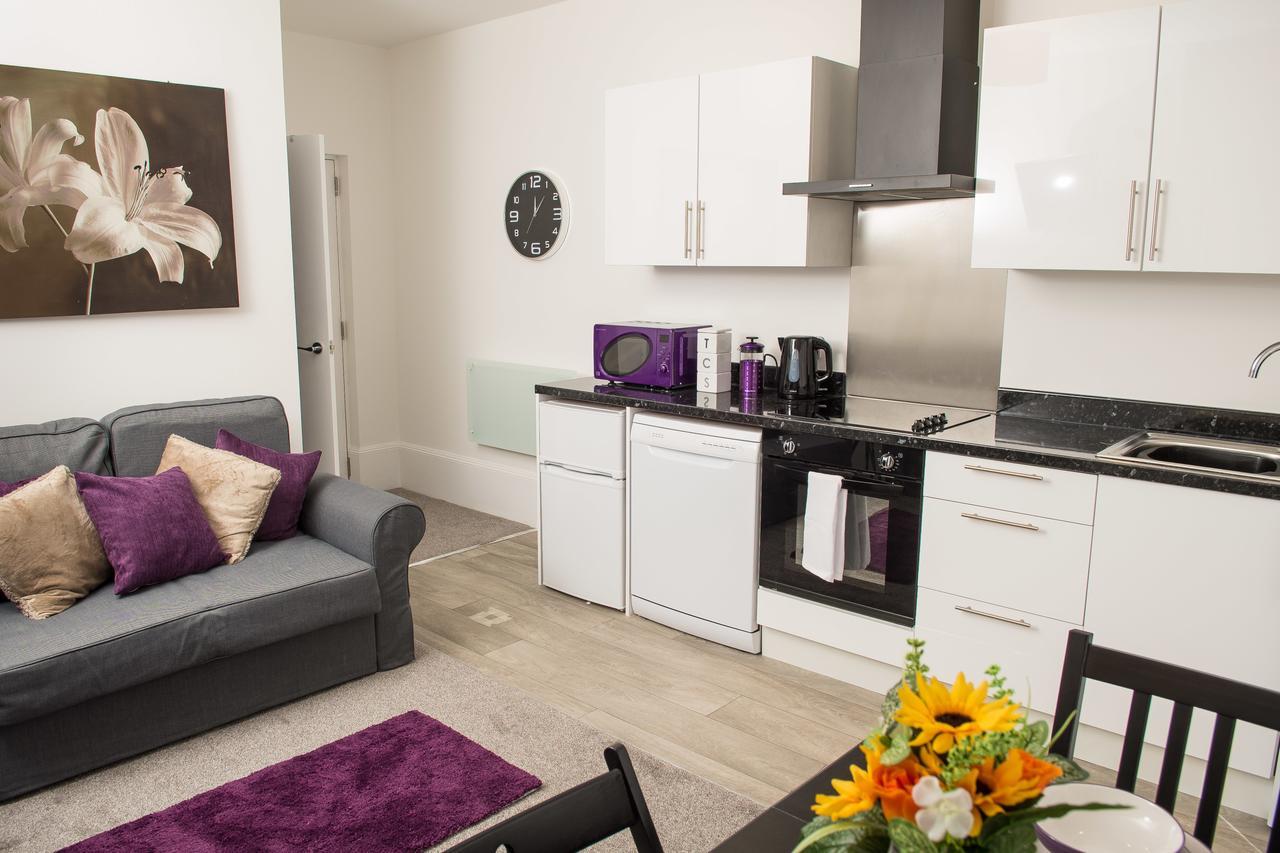 Moseley Mews Village Suites - Purple Birmingham Ngoại thất bức ảnh